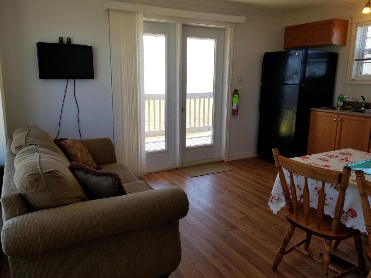 Blue Spruces Cottages Hampton Luaran gambar