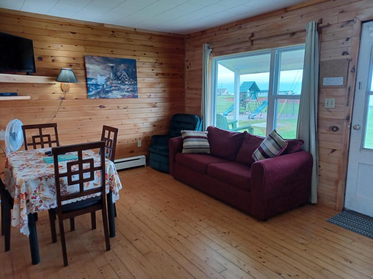 Blue Spruces Cottages Hampton Luaran gambar