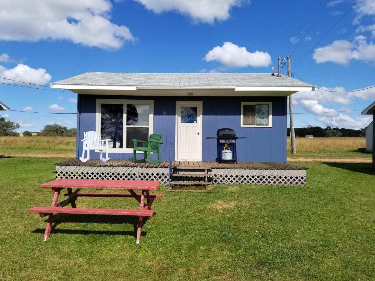 Blue Spruces Cottages Hampton Luaran gambar